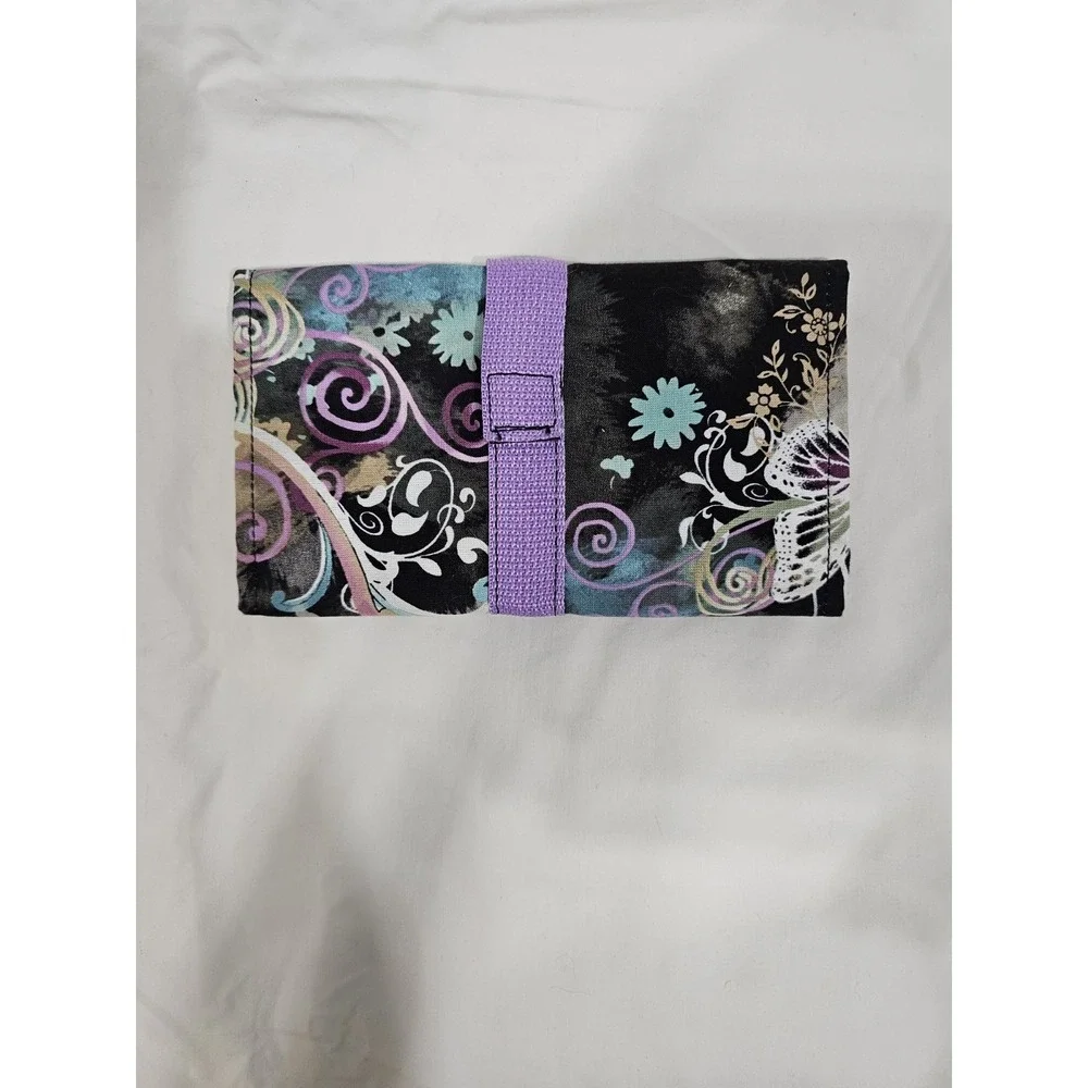 Expandable (2in)Cash/Coupon Holder 8 In x 4 3/4‎ In W/Purple Tones & Butterflies